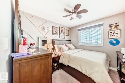 18136 76 Street, Edmonton, AB - Indoor Photo Showing Bedroom