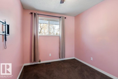 9808 91 Street, Fort Saskatchewan, AB - Indoor Photo Showing Other Room