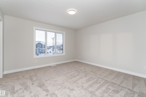 8530 96 Avenue, Morinville, AB - Indoor Photo Showing Other Room