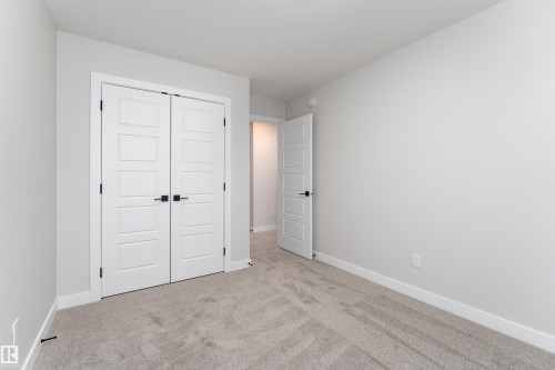 8530 96 Avenue, Morinville, AB - Indoor Photo Showing Other Room