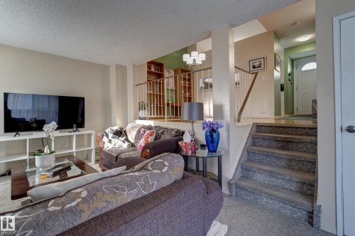 5626 19A Avenue, Edmonton, AB - Indoor