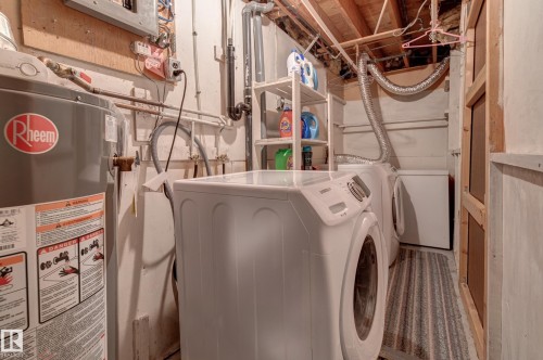 5626 19A Avenue, Edmonton, AB - Indoor Photo Showing Laundry Room