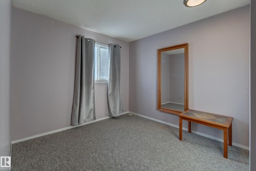 5626 19A Avenue, Edmonton, AB - Indoor Photo Showing Other Room