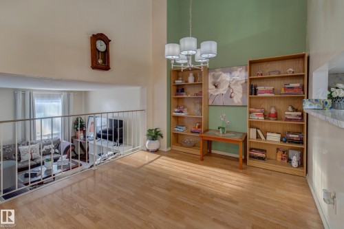 5626 19A Avenue, Edmonton, AB - Indoor