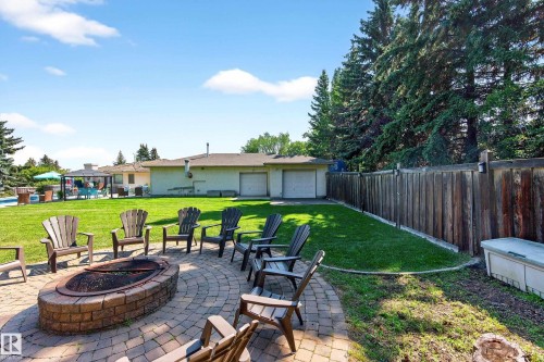 24 Valleyview Crescent, Rural Sturgeon County, AB - Outdoor With Deck Patio Veranda With Backyard