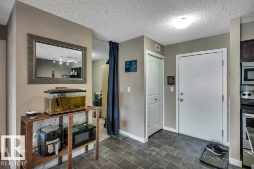 214 12045 22 Avenue, Edmonton, AB - Indoor Photo Showing Other Room