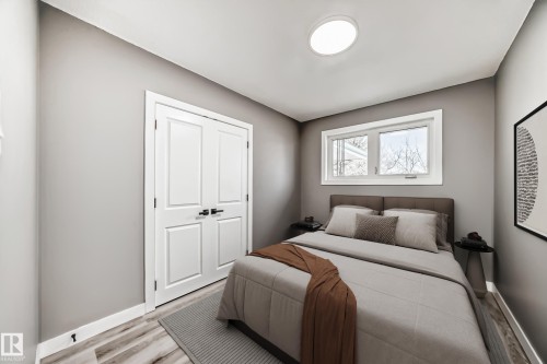 7011 135A Avenue, Edmonton, AB - Indoor Photo Showing Bedroom