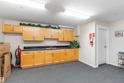 226 300 Spruce Ridge Road, Spruce Grove, AB - Indoor