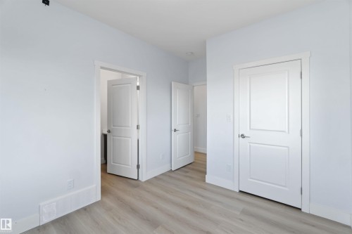 2740 Blatchford Road, Edmonton, AB - Indoor Photo Showing Other Room