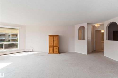 312 15499 Castle Downs Road, Edmonton, AB - Indoor