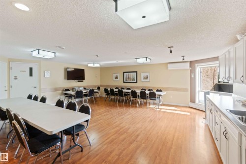 312 15499 Castle Downs Road, Edmonton, AB - Indoor