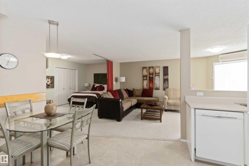 312 15499 Castle Downs Road, Edmonton, AB - Indoor