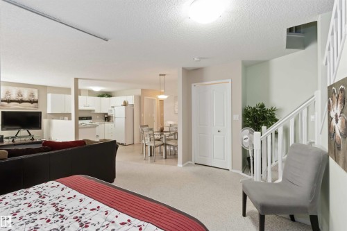312 15499 Castle Downs Road, Edmonton, AB - Indoor