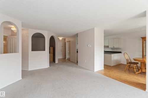 312 15499 Castle Downs Road, Edmonton, AB - Indoor