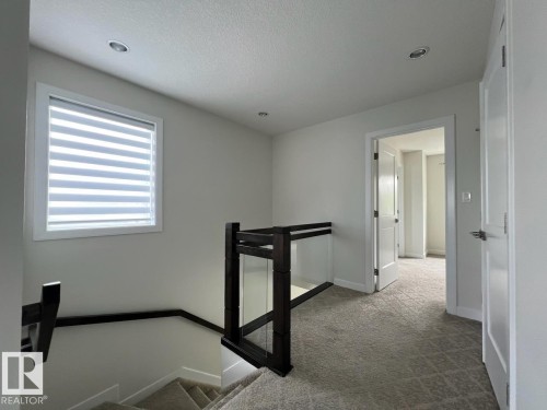 10574 62 Avenue, Edmonton, AB - Indoor Photo Showing Other Room