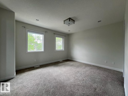 10574 62 Avenue, Edmonton, AB - Indoor Photo Showing Other Room