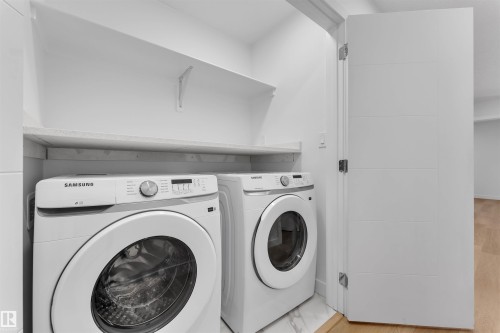 28 Norwyck Way, Spruce Grove, AB - Indoor Photo Showing Laundry Room