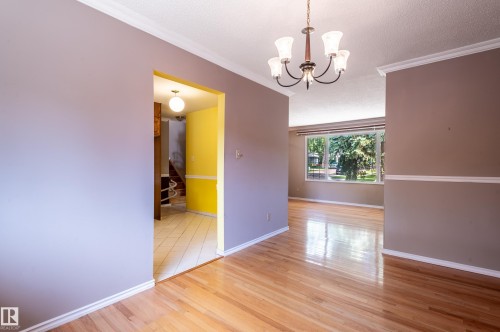 6411 149 Avenue, Edmonton, AB - Indoor Photo Showing Other Room