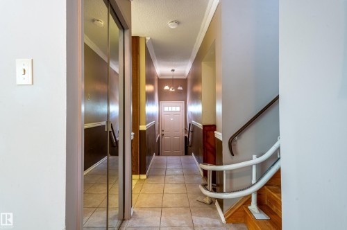 6411 149 Avenue, Edmonton, AB - Indoor Photo Showing Other Room