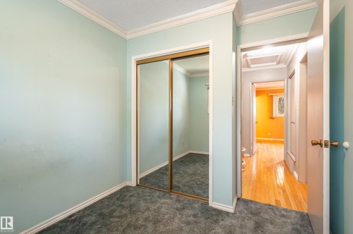 6411 149 Avenue, Edmonton, AB - Indoor Photo Showing Other Room