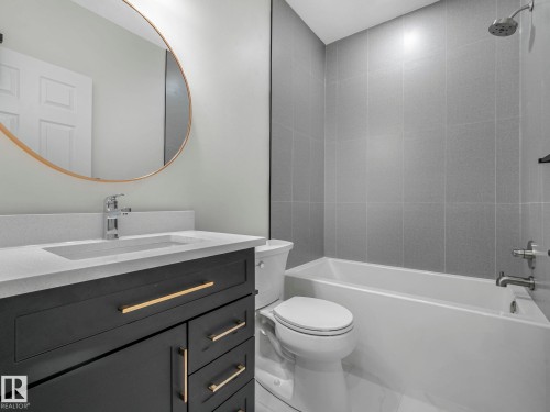 2364 159 Street, Edmonton, AB - Indoor Photo Showing Bathroom