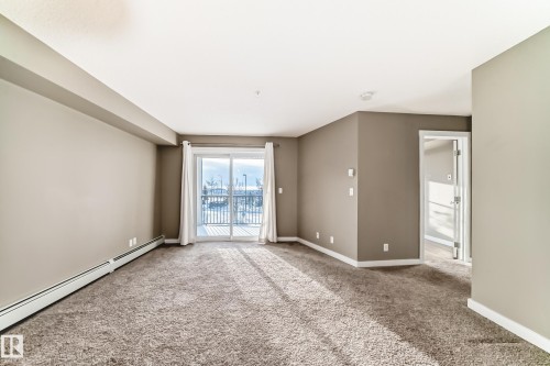 226 1510 Watt Drive, Edmonton, AB - Indoor Photo Showing Other Room