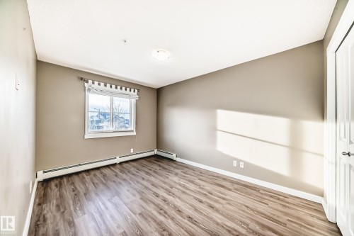 226 1510 Watt Drive, Edmonton, AB - Indoor Photo Showing Other Room