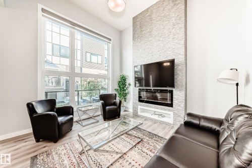 69 50 Ebony Boulevard, Sherwood Park, AB - Indoor Photo Showing Living Room