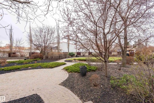 1711 10883 Saskatchewan Drive, Edmonton, AB - Outdoor