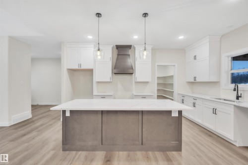 5-62429 Range Rd 420A, Rural Bonnyville M.D., AB - Indoor Photo Showing Kitchen With Upgraded Kitchen