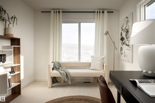 2133 Crossbill Lane, Edmonton, AB - Indoor