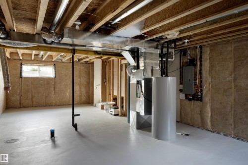 2133 Crossbill Lane, Edmonton, AB - Indoor Photo Showing Basement