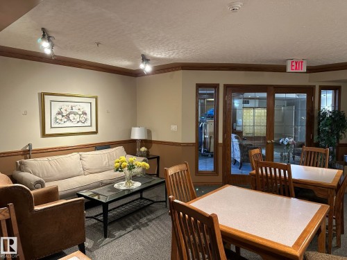 315 9730 174 Street, Edmonton, AB - Indoor