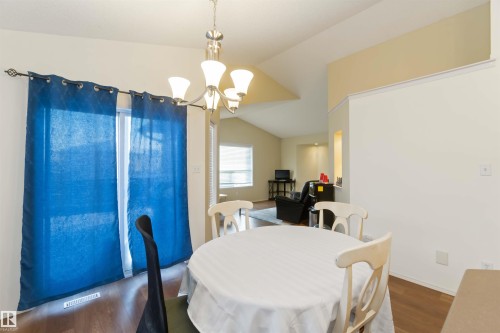 10 Heatherglen Drive, Spruce Grove, AB - Indoor Photo Showing Dining Room
