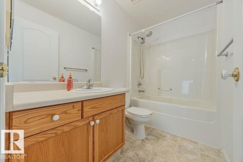 5 Highwood Boulevard, Devon, AB - Indoor Photo Showing Bathroom