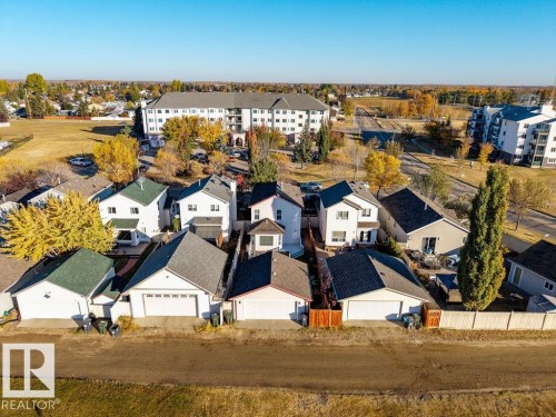 5 Highwood Boulevard, Devon, AB - Outdoor