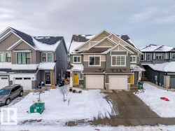 1745 PLUM Crescent SW  Edmonton, AB T6X 2Z8