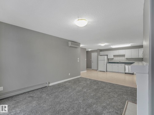 407 592 Hooke Road, Edmonton, AB - Indoor Photo Showing Other Room