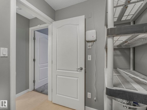 407 592 Hooke Road, Edmonton, AB - Indoor Photo Showing Other Room