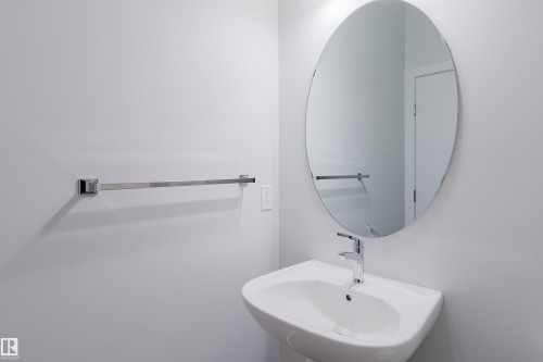 4118 67 Street, Beaumont, AB - Indoor Photo Showing Bathroom