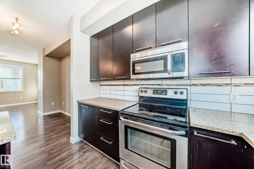 65 8315 180 Avenue, Edmonton, AB - Indoor Photo Showing Kitchen