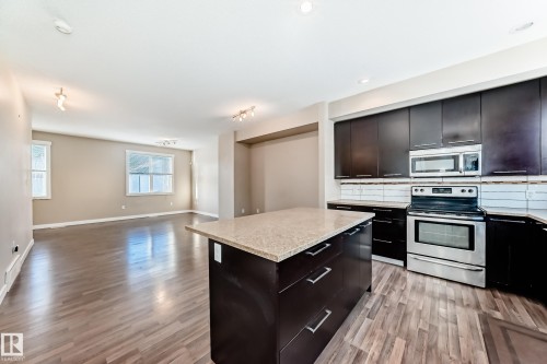 65 8315 180 Avenue, Edmonton, AB - Indoor Photo Showing Kitchen