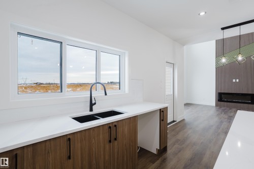 2835 188 Street, Edmonton, AB - Indoor Photo Showing Kitchen With Double Sink