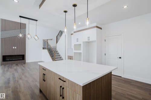 2835 188 Street, Edmonton, AB - Indoor