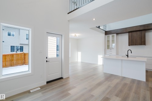 2704 194 Street, Edmonton, AB - Indoor