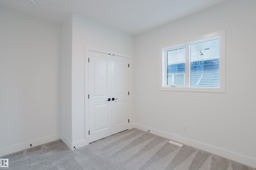 2704 194 Street, Edmonton, AB - Indoor Photo Showing Other Room