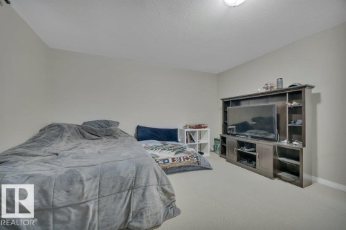14816 16 Street Nw, Edmonton, AB - Indoor Photo Showing Bedroom