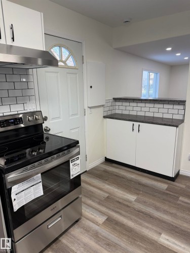 4508 52 St., Wetaskiwin, AB - Indoor Photo Showing Kitchen