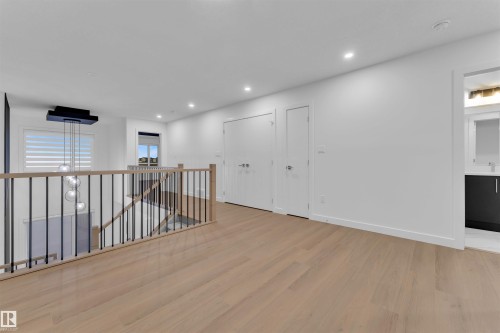 204 Crystal Creek Drive, Leduc, AB - Indoor Photo Showing Other Room