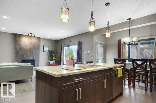 1533 36B Avenue, Edmonton, AB - Indoor Photo Showing Kitchen